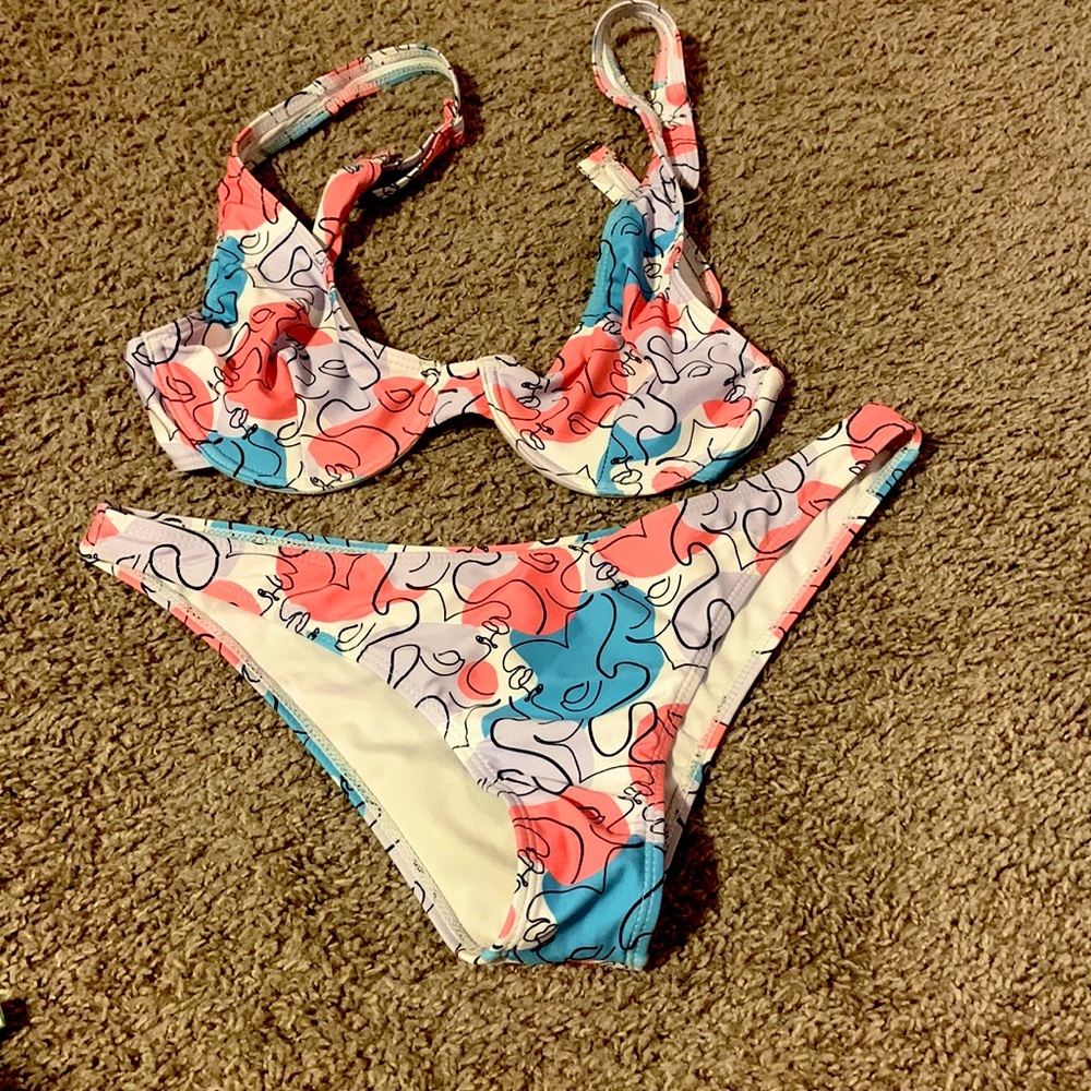 Shein bathing suit set with colorful design